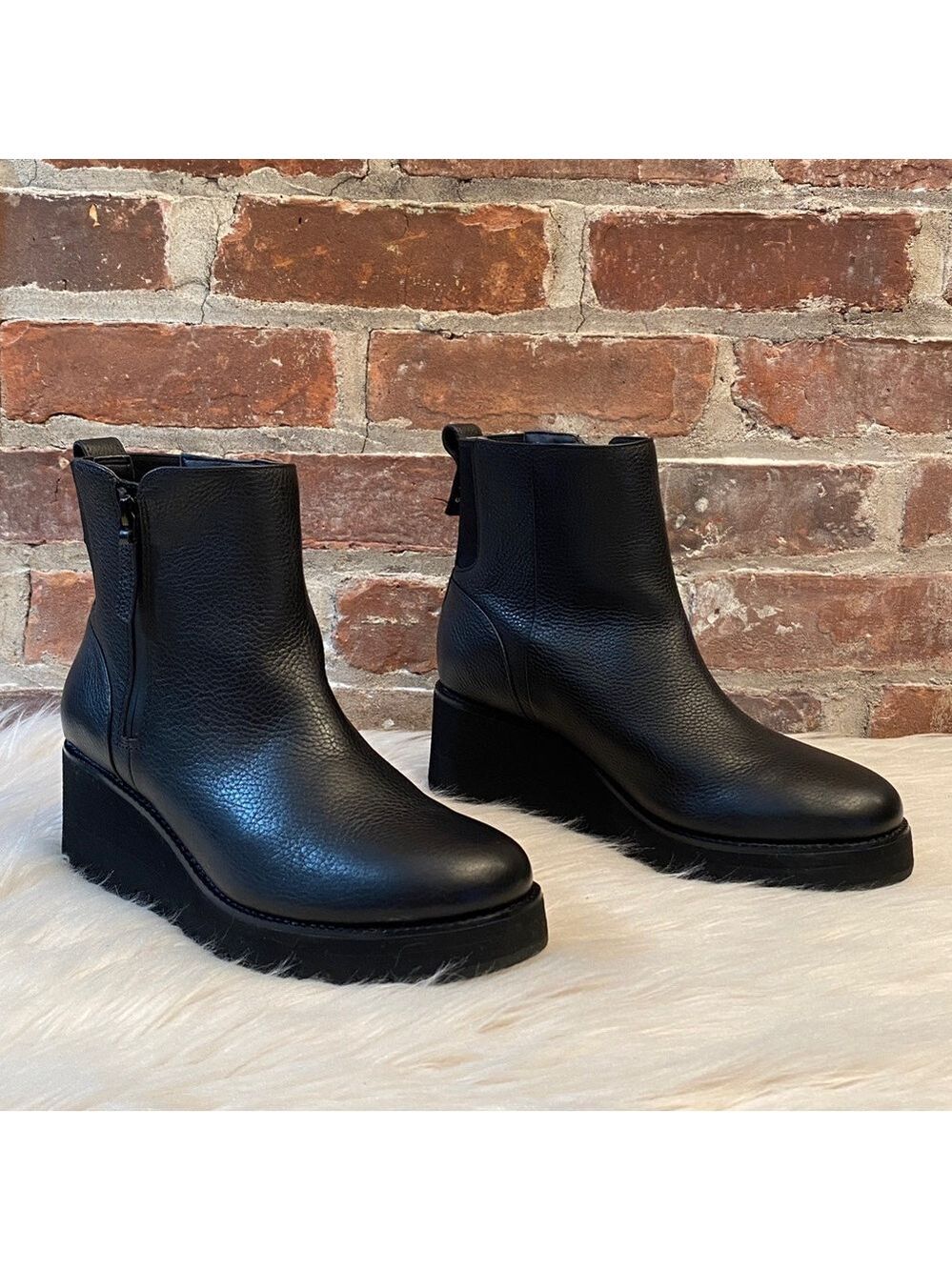 Cole Haan ZERØGRAND Cityquest Waterproof Wedge Chelsea Boots, Size 8.5B - Picture 5 of 17